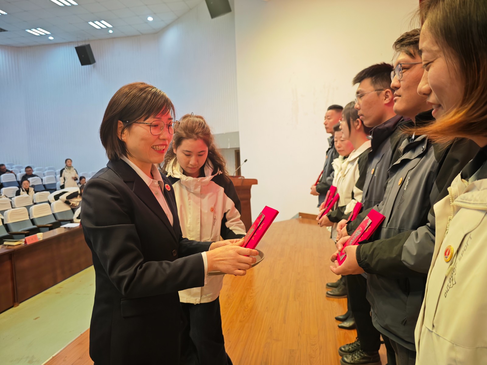 1737536867526082.jpg 8.jpg